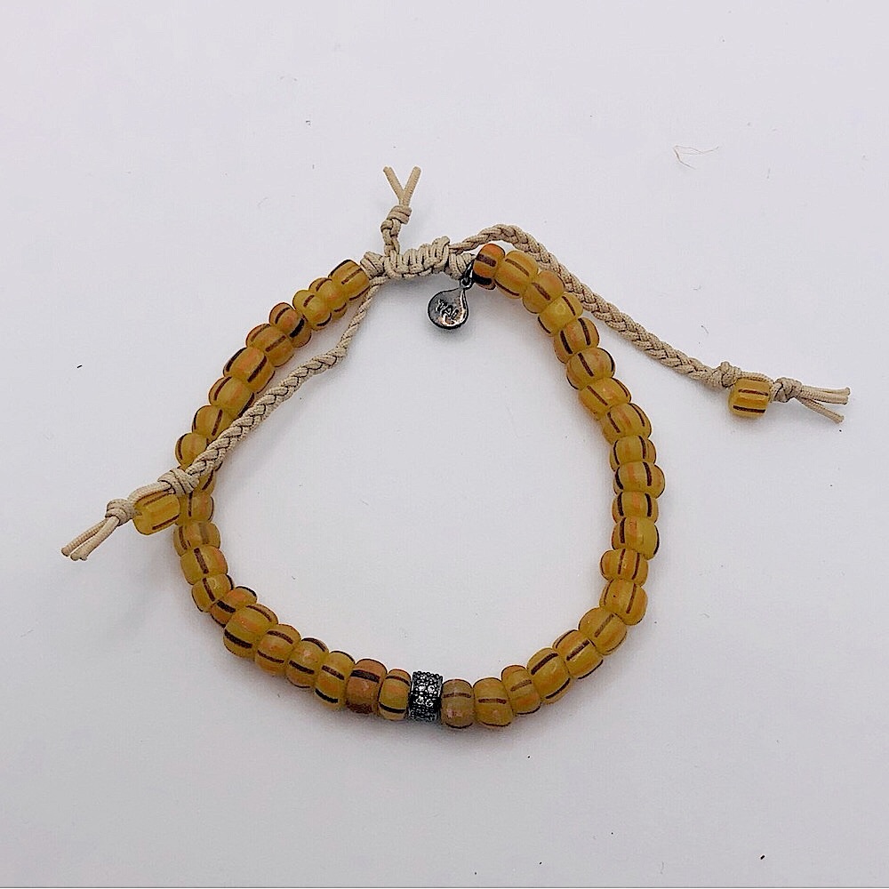 Tai bracelet cream rope with yellow striped beads